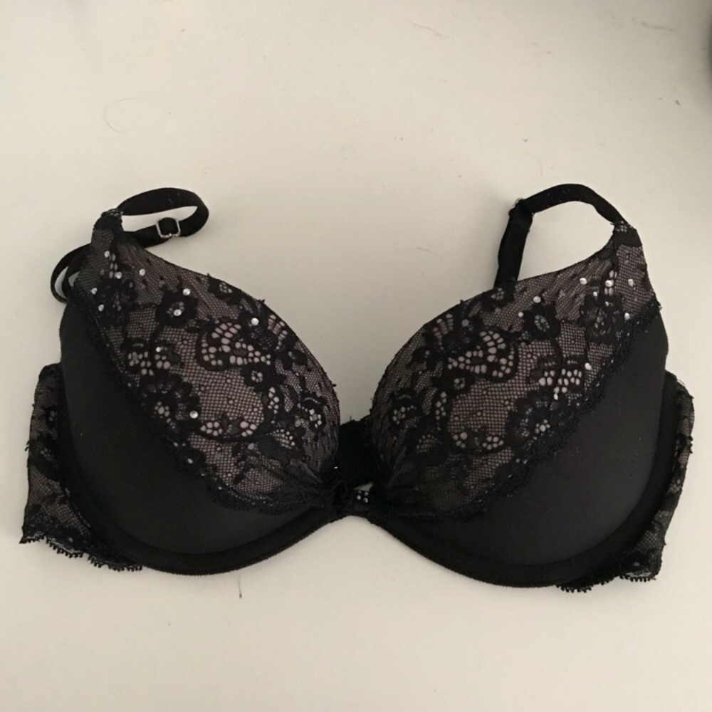 Victoria’s Secret bra